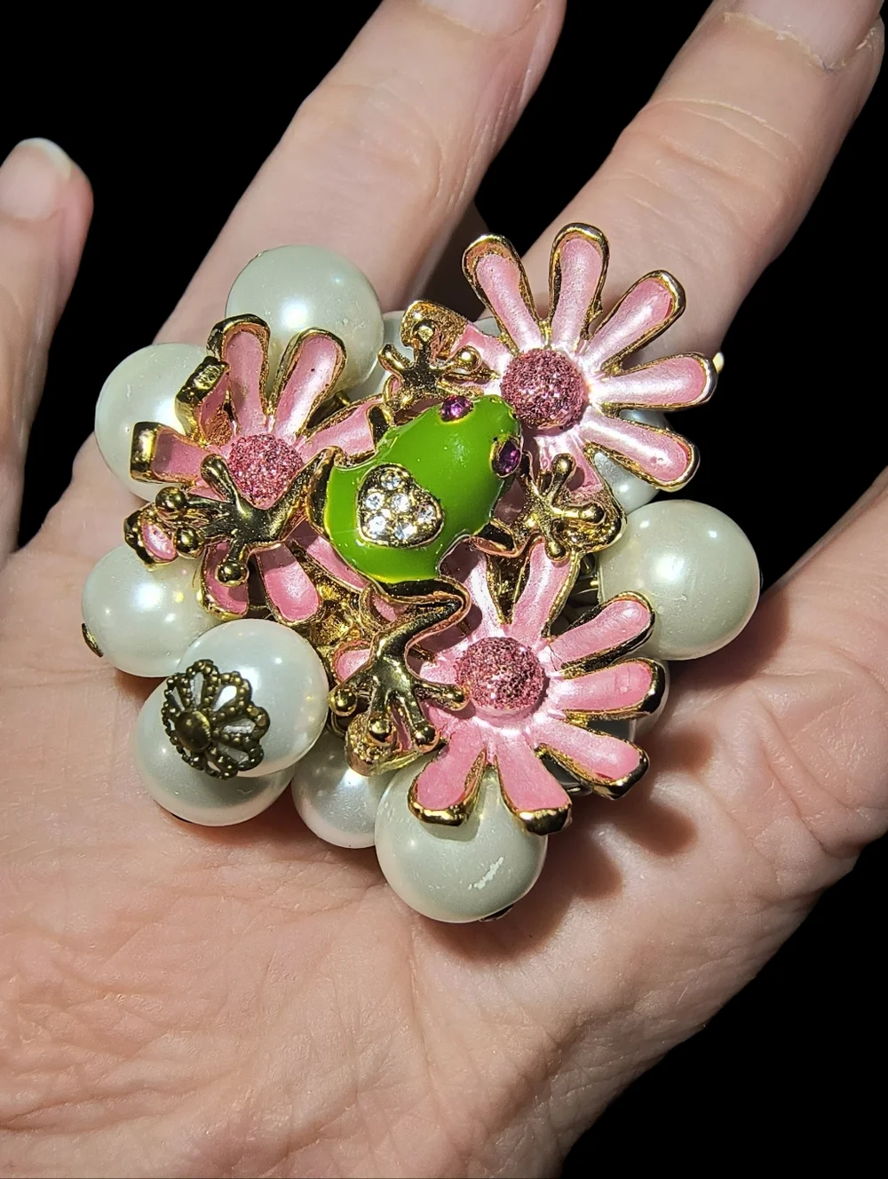Betsey Johnson Retired Enamel And Faux Pearl Frog And Flower Ring